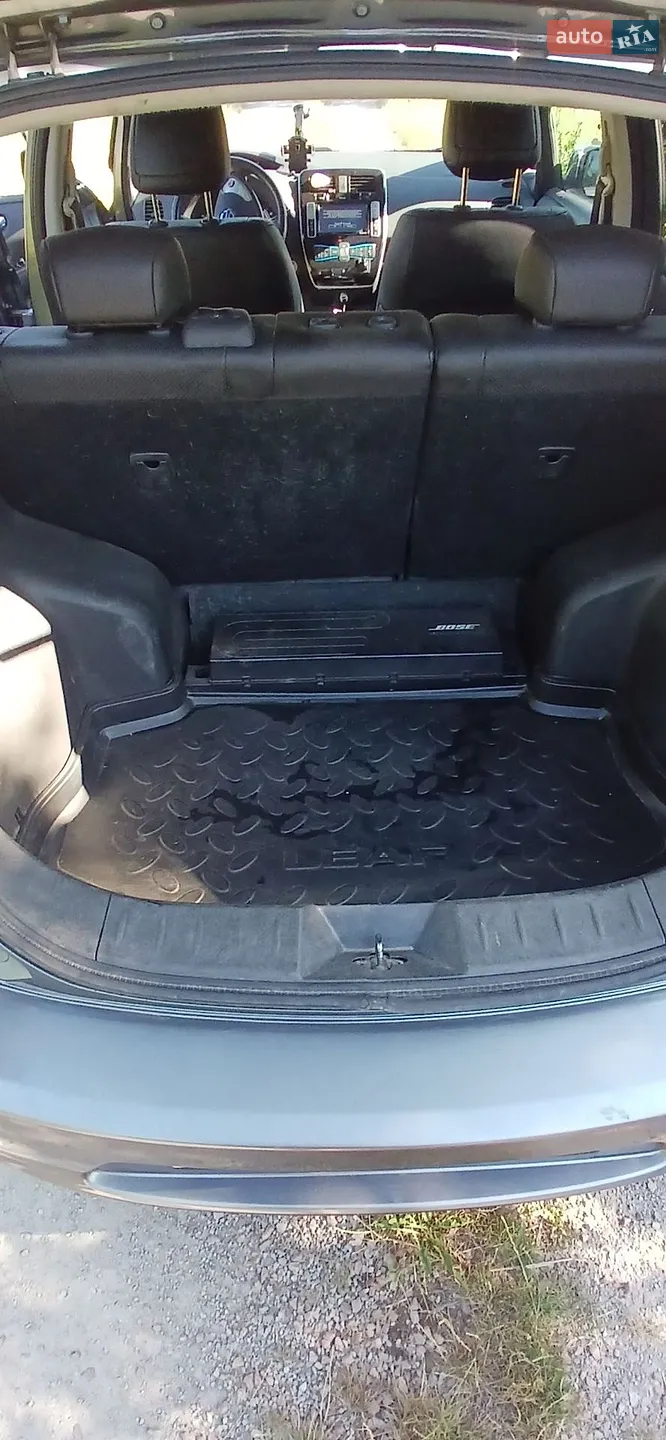 2014 Nissan Leaf - мініатюра 7