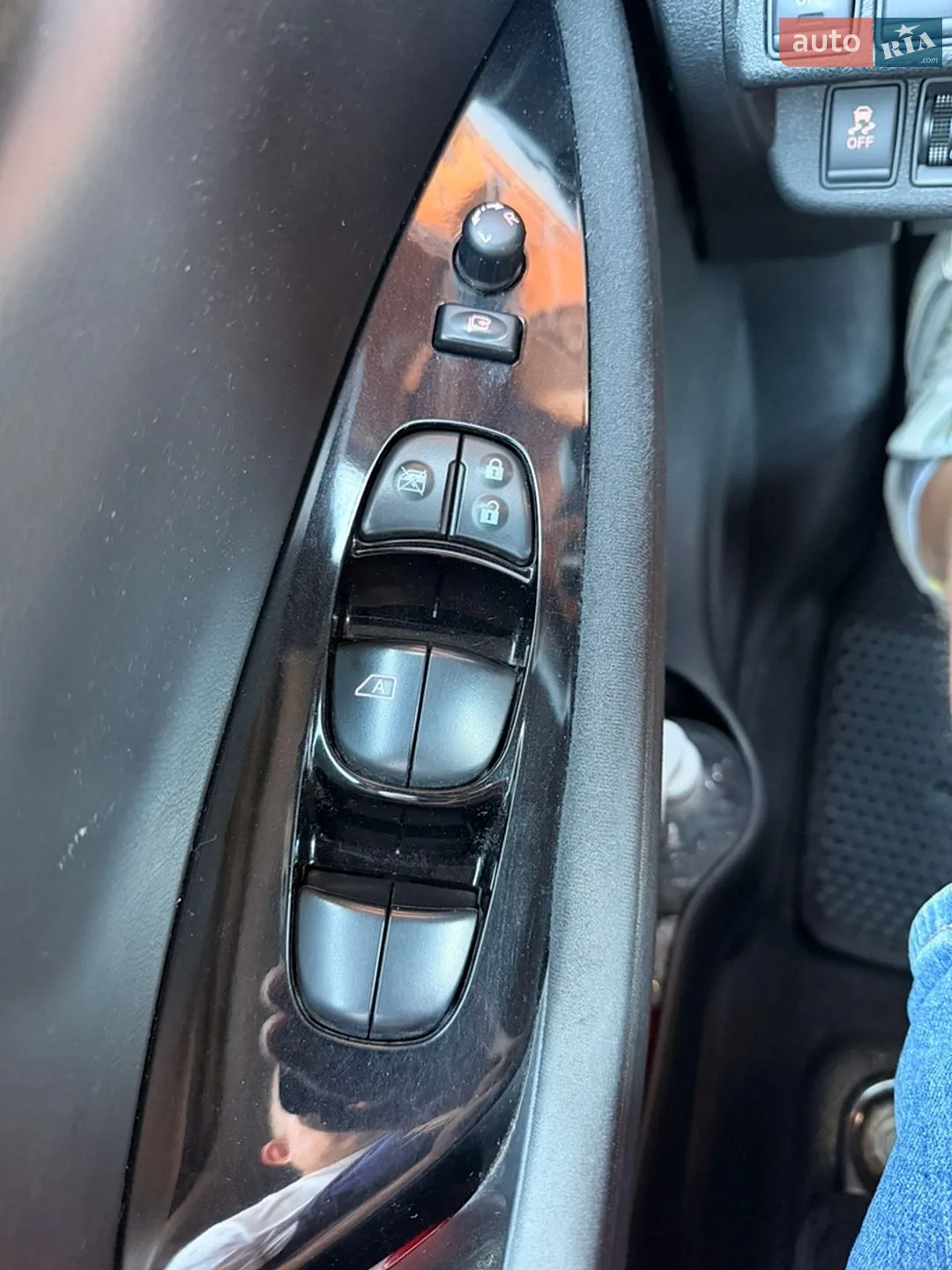 2013 Nissan Leaf - мініатюра 14