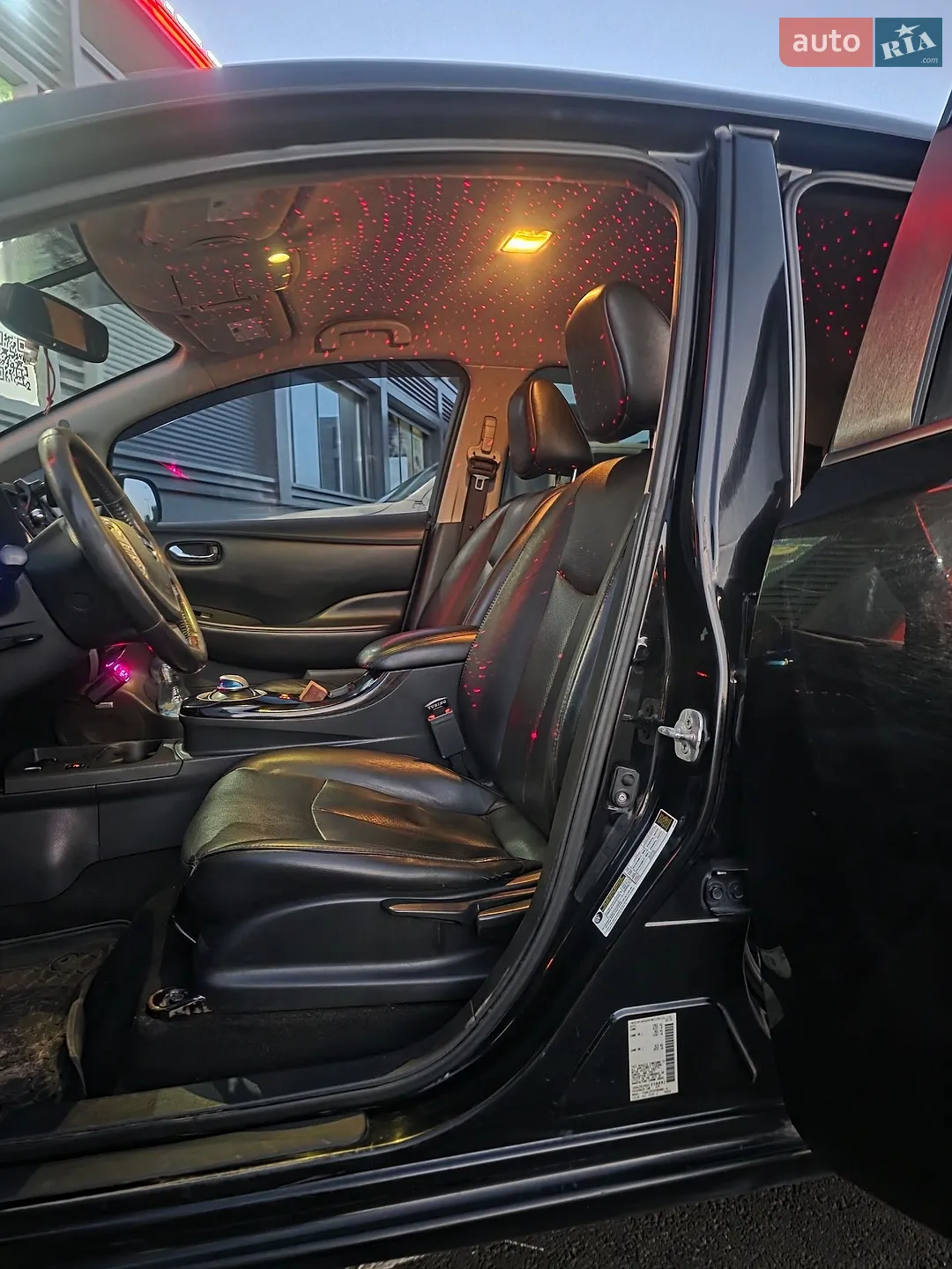 2014 Nissan Leaf - мініатюра 32