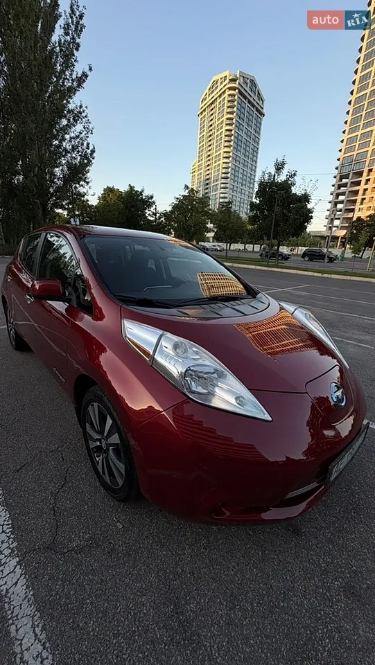 2016 Nissan Leaf - мініатюра 14