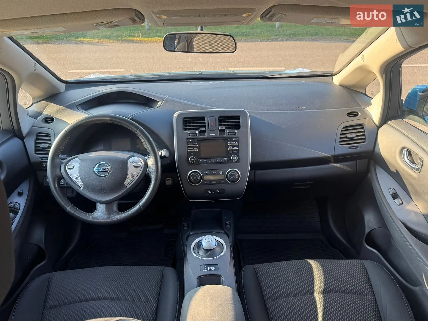 2014 Nissan Leaf - мініатюра 33