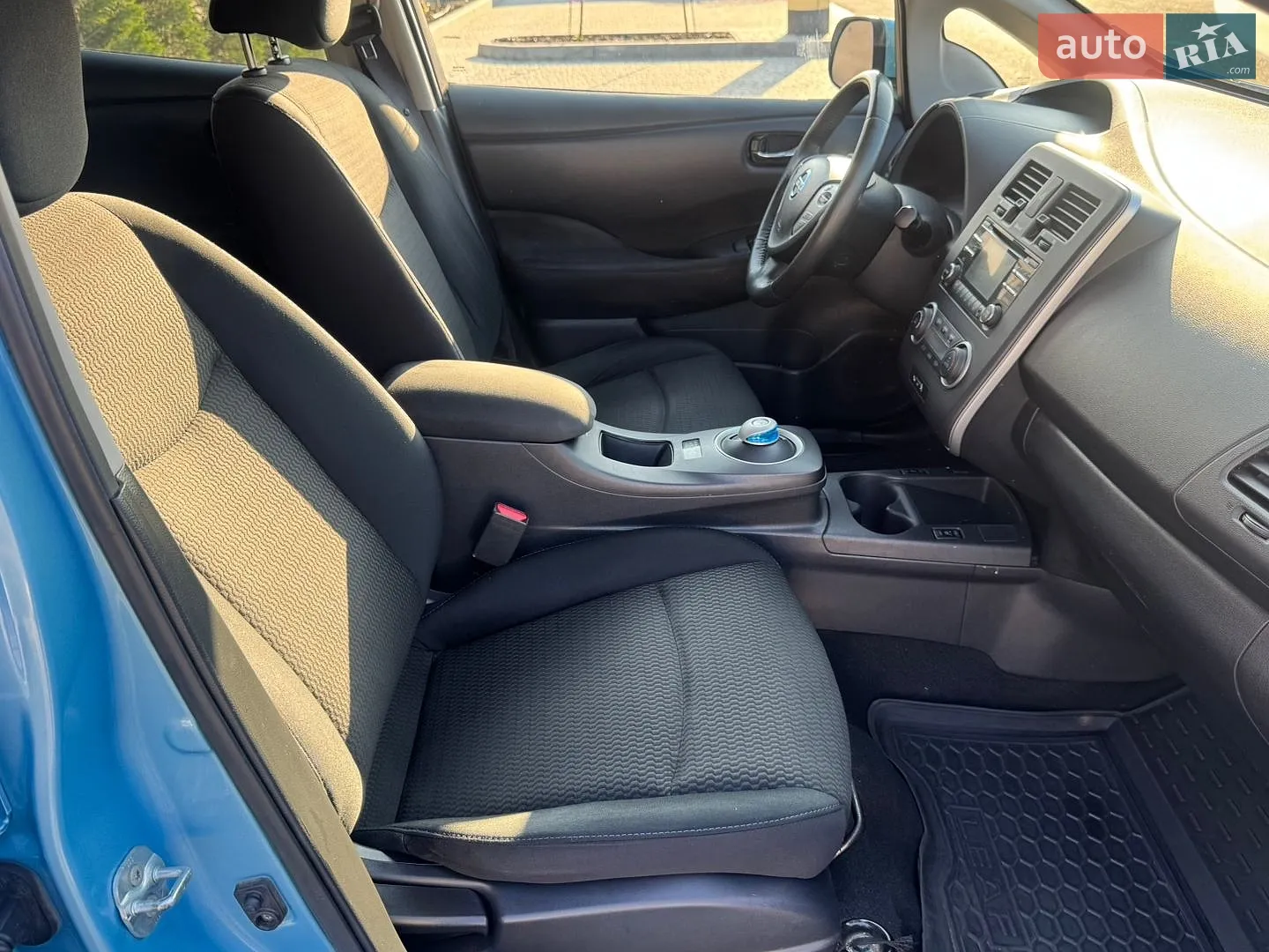 2014 Nissan Leaf - мініатюра 37