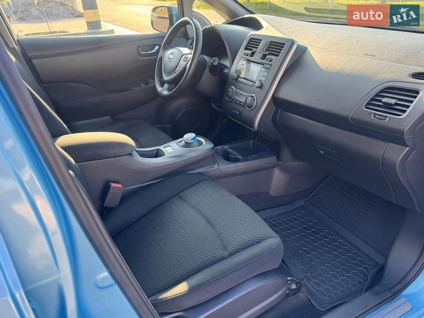 2014 Nissan Leaf - мініатюра 44