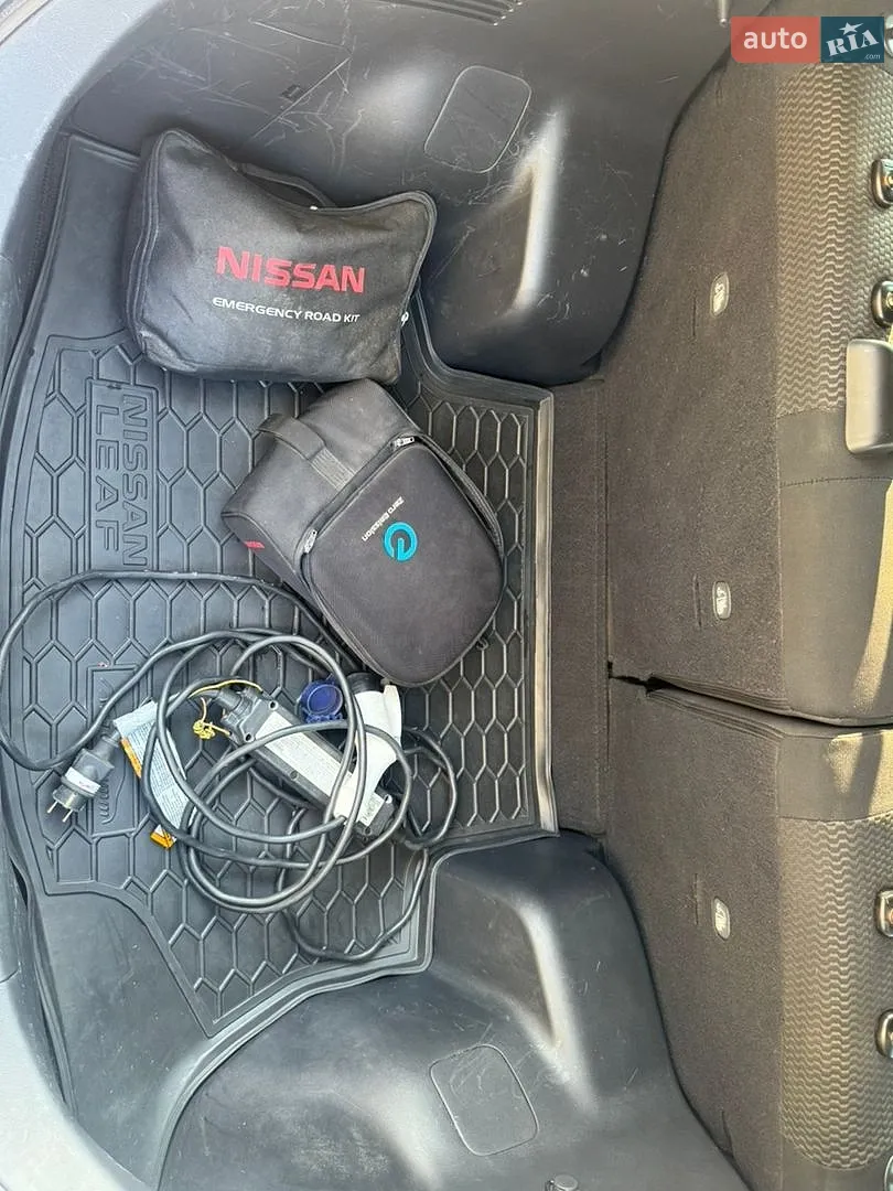 2014 Nissan Leaf - мініатюра 46