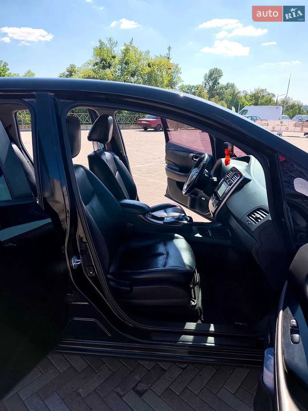 2013 Nissan Leaf - мініатюра 5