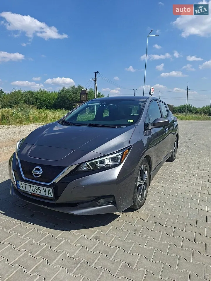 2022 Nissan Leaf - мініатюра 16