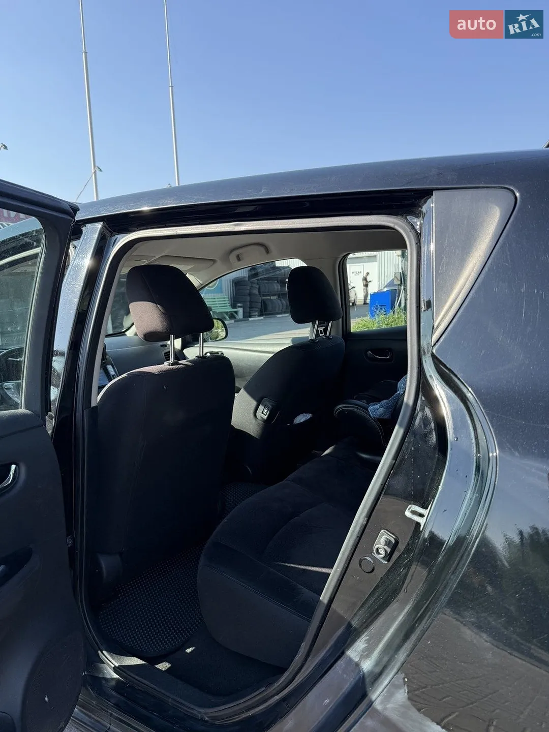 2014 Nissan Leaf - мініатюра 6