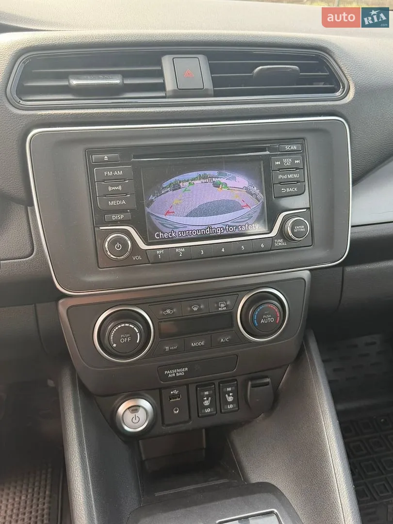 2018 Nissan Leaf - мініатюра 12
