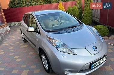 Хэтчбек Nissan Leaf 2012 в Тернополе Хэтчбек Nissan Leaf 2012 в Тернополе