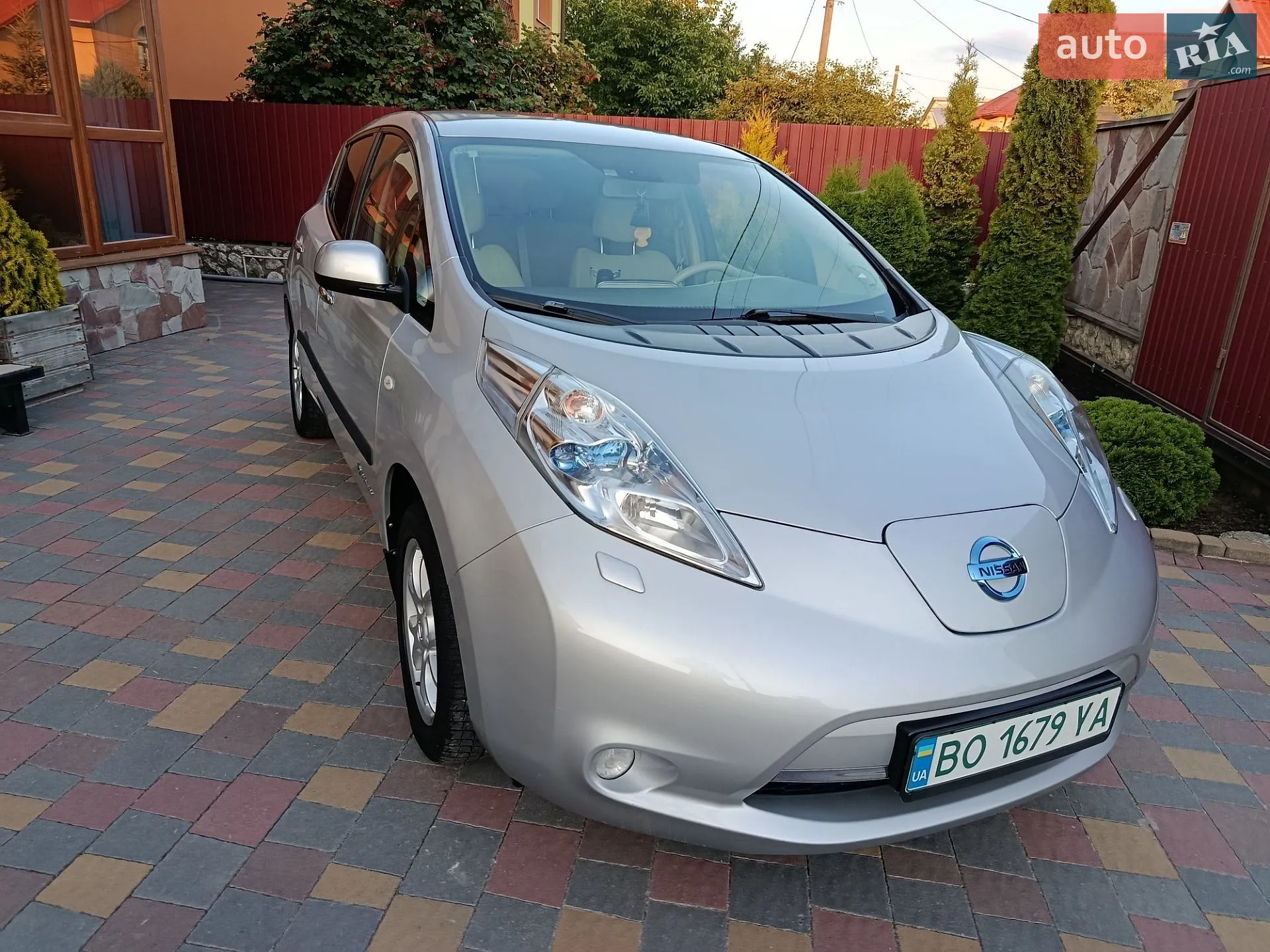 2012 Nissan Leaf - мініатюра 8