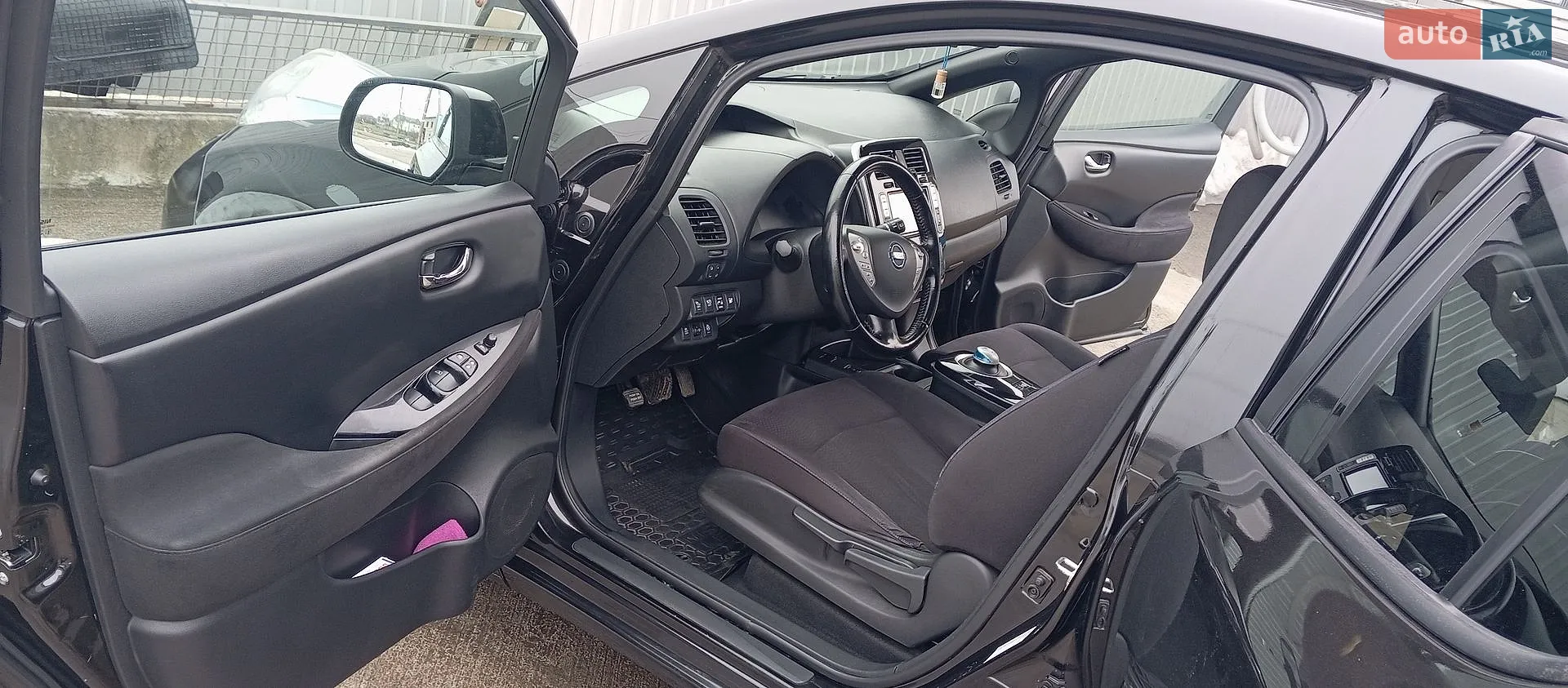 2015 Nissan Leaf - мініатюра 9