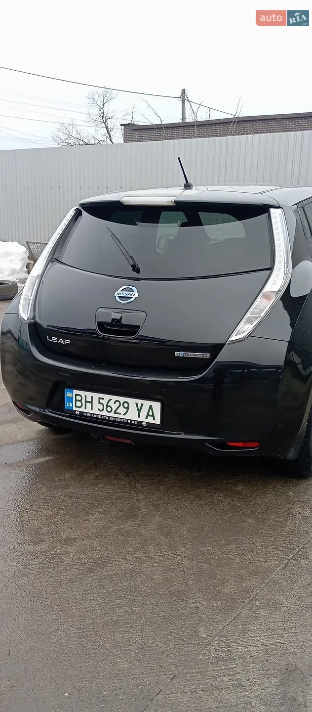 2015 Nissan Leaf - мініатюра 14
