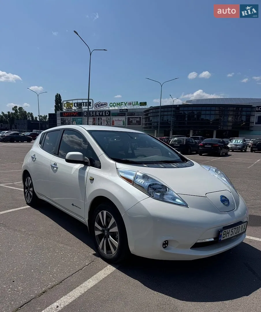 2016 Nissan Leaf - мініатюра 2