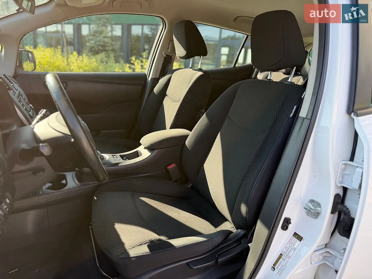 2014 Nissan Leaf - мініатюра 9