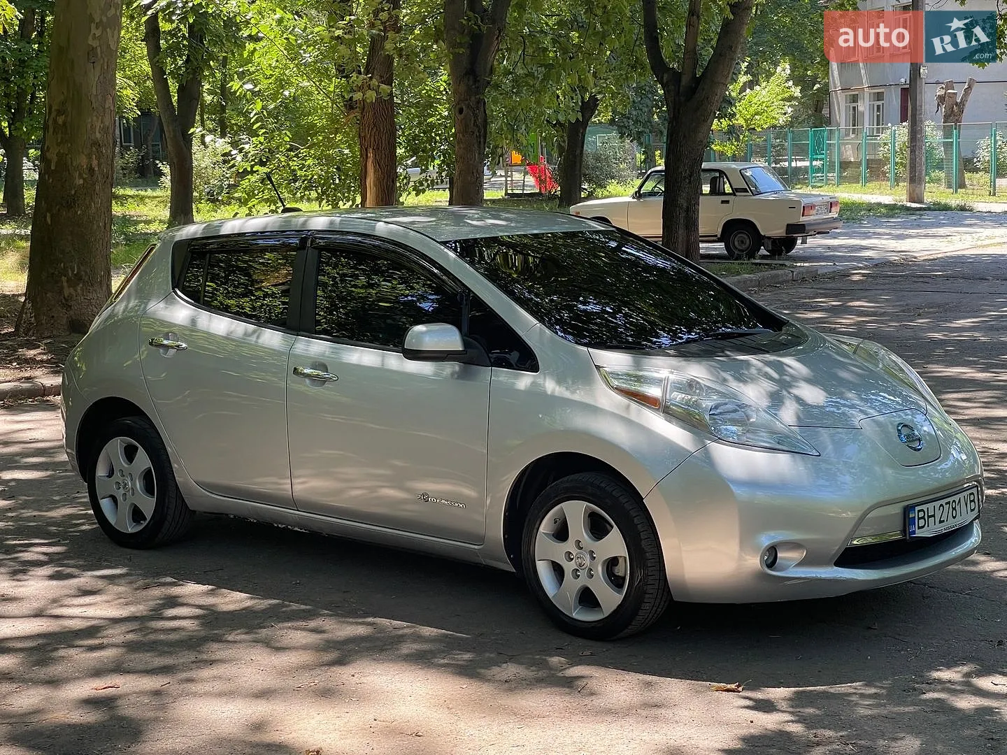 2014 Nissan Leaf - мініатюра 2