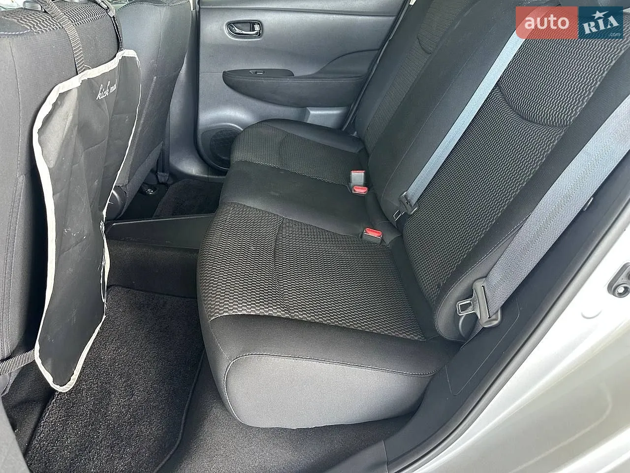 2016 Nissan Leaf - мініатюра 16