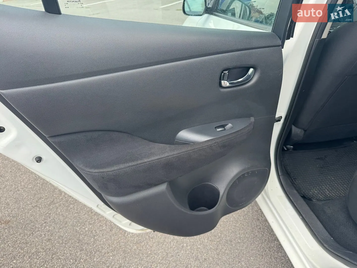 2015 Nissan Leaf - мініатюра 11