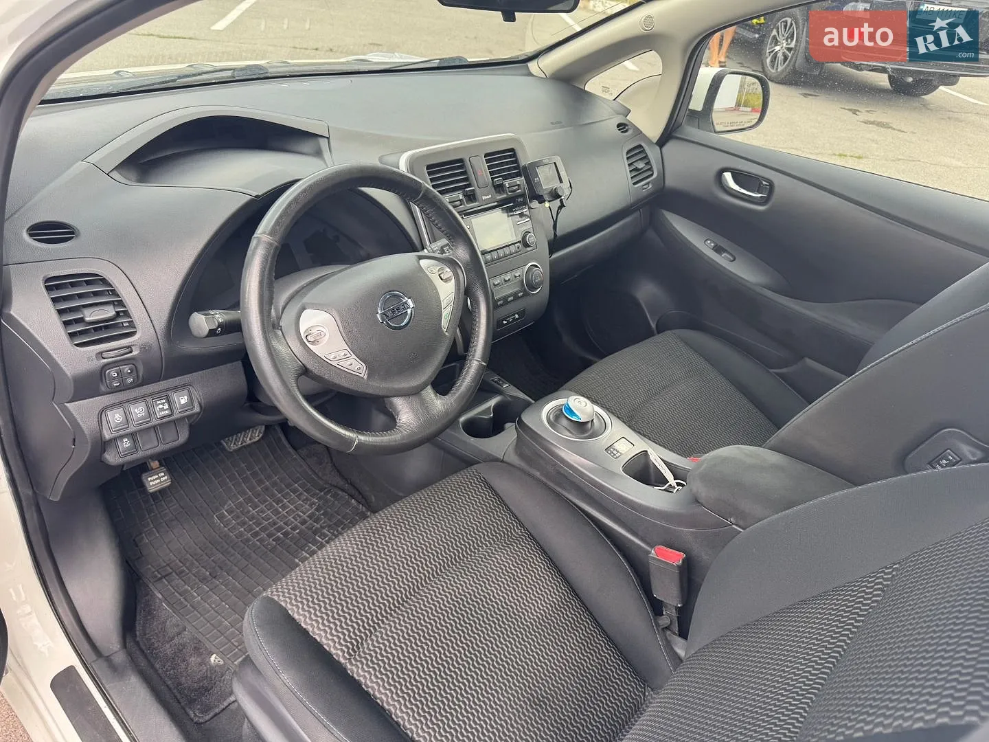 2015 Nissan Leaf - мініатюра 12