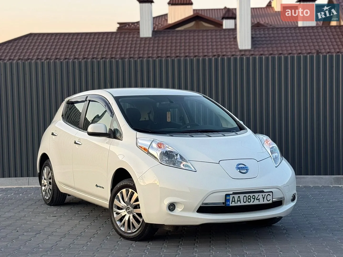 2016 Nissan Leaf - мініатюра 10