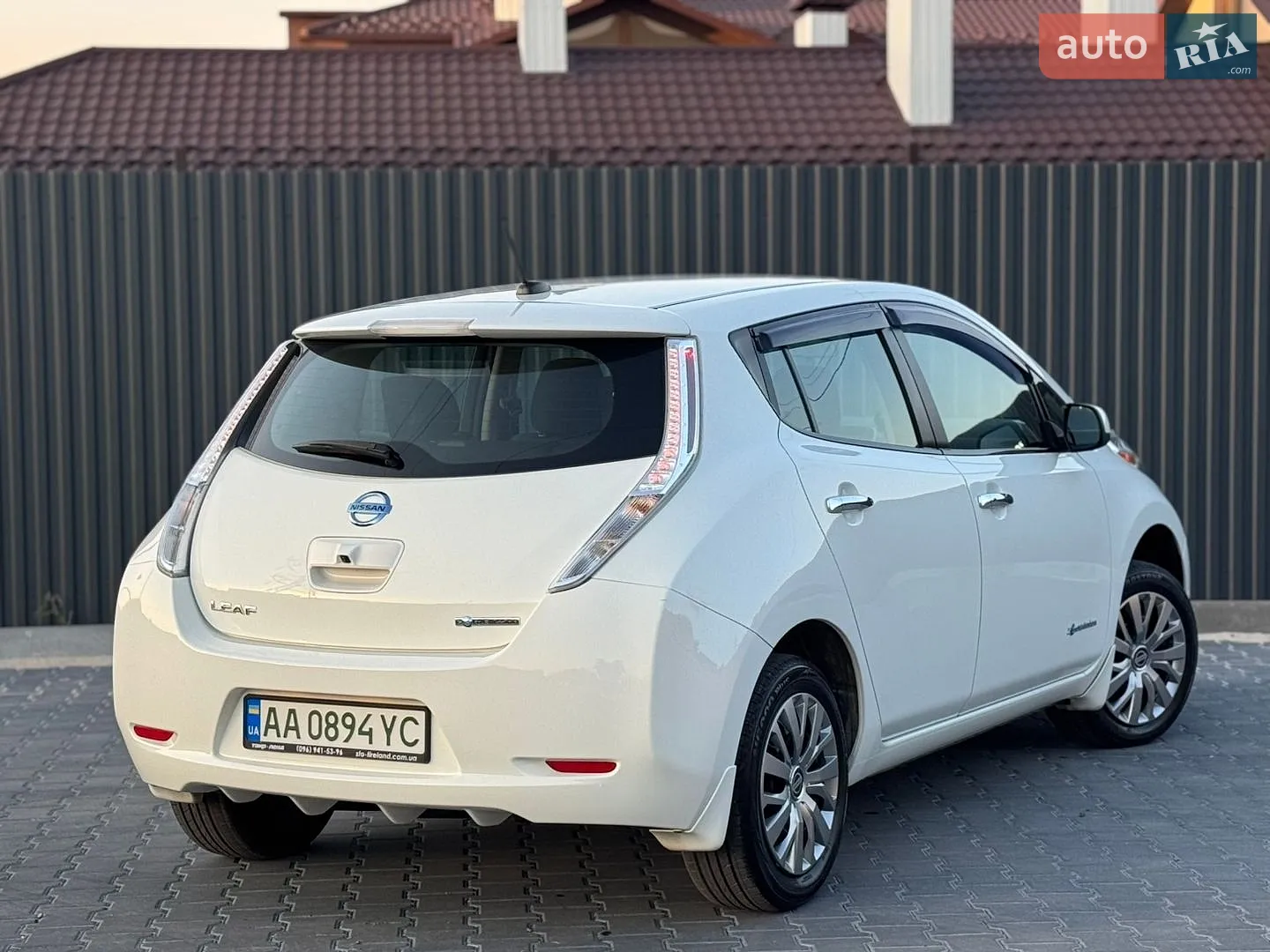 2016 Nissan Leaf - мініатюра 18