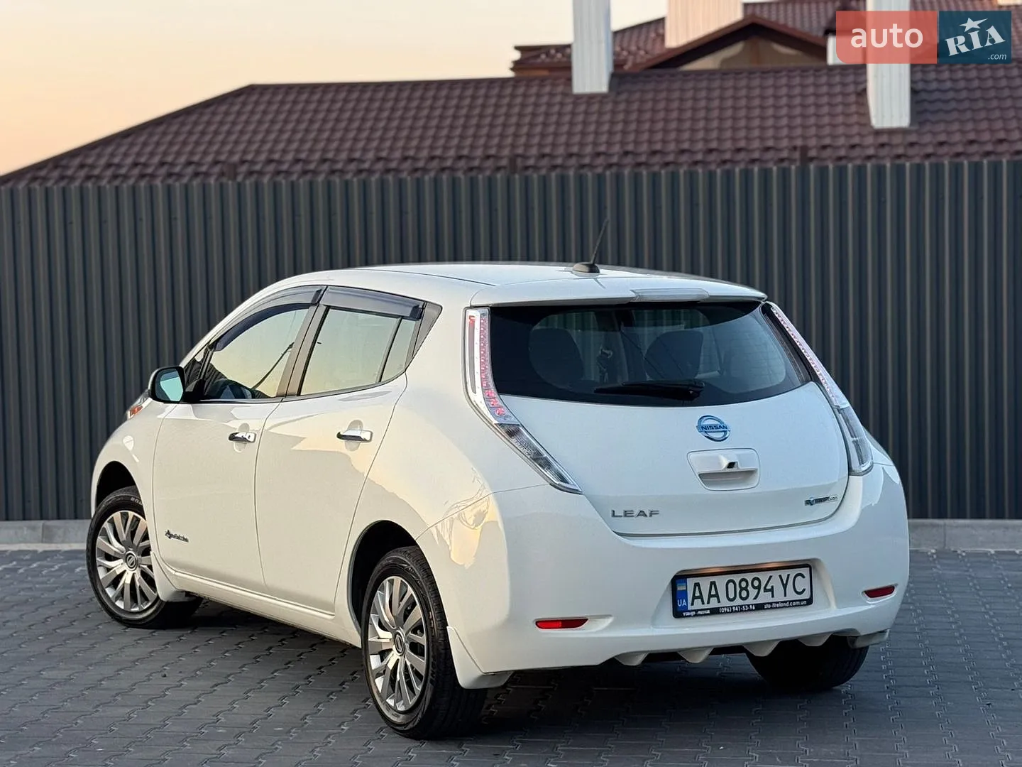 2016 Nissan Leaf - мініатюра 26