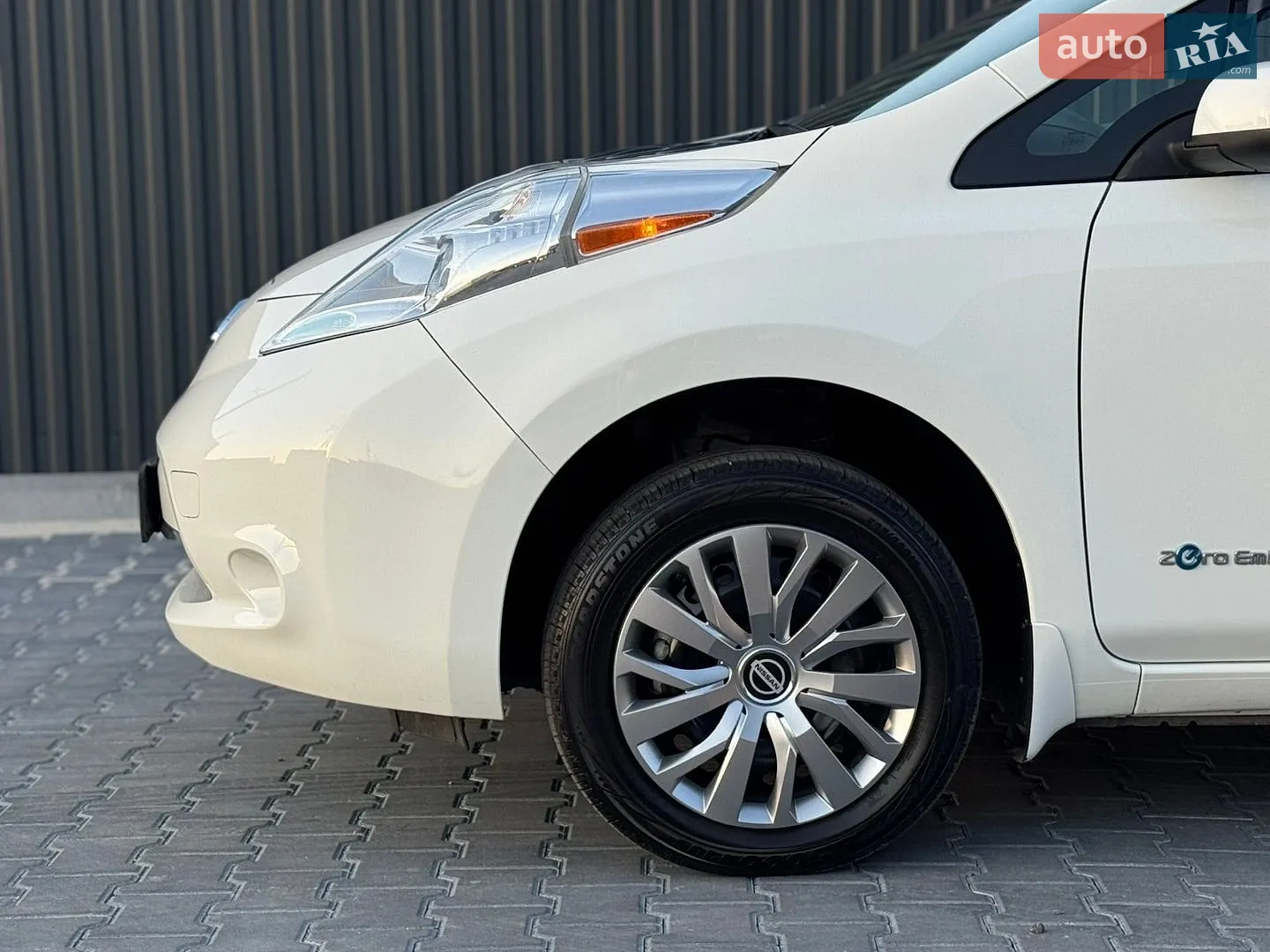 2016 Nissan Leaf - мініатюра 30