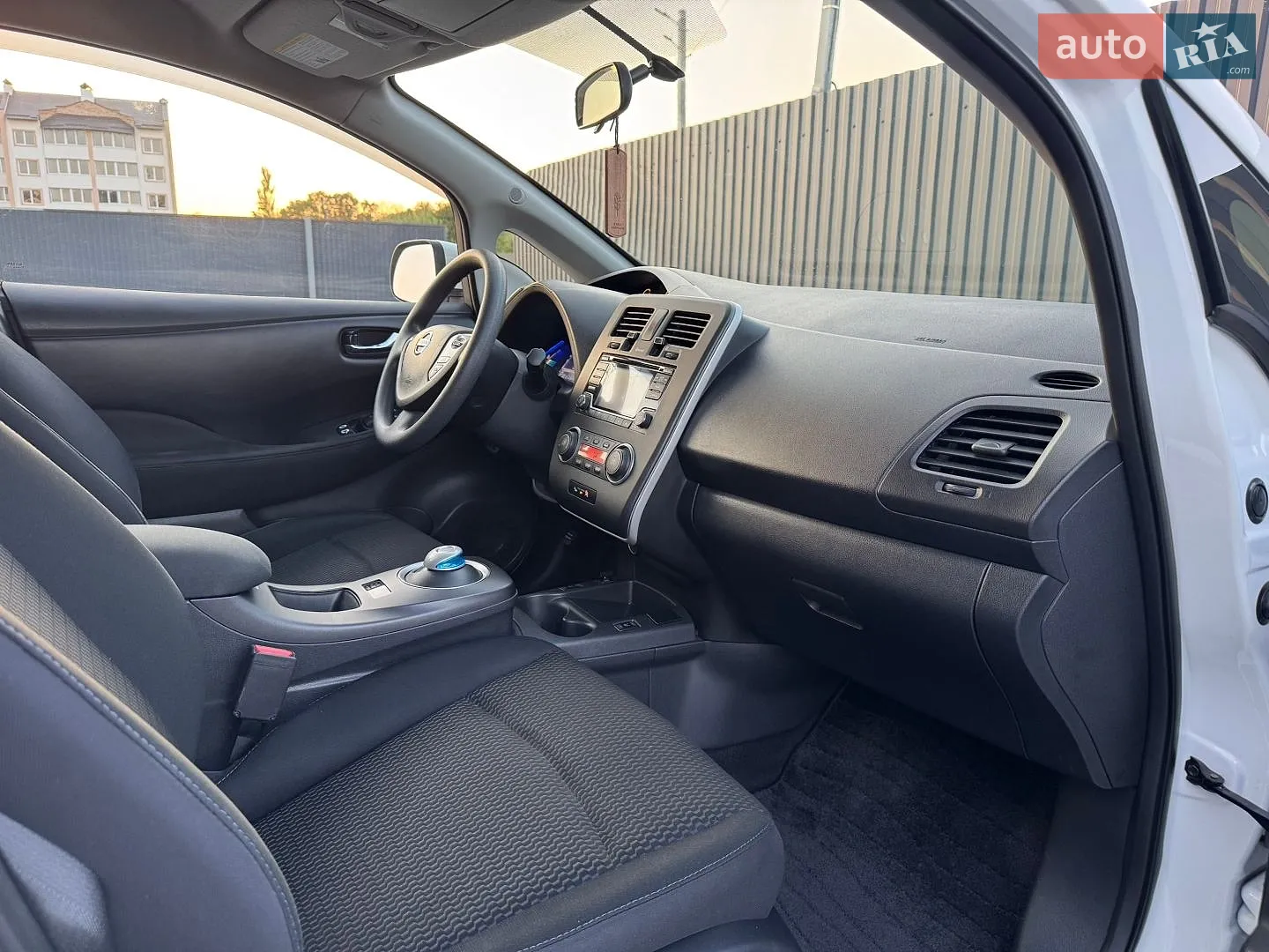 2016 Nissan Leaf - мініатюра 48