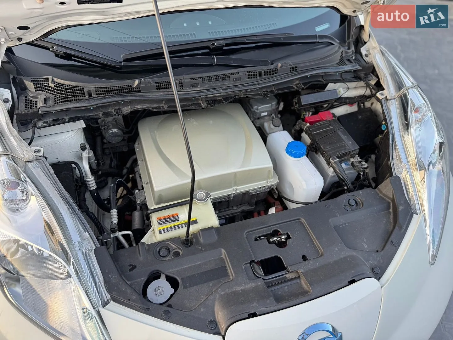 2016 Nissan Leaf - мініатюра 45