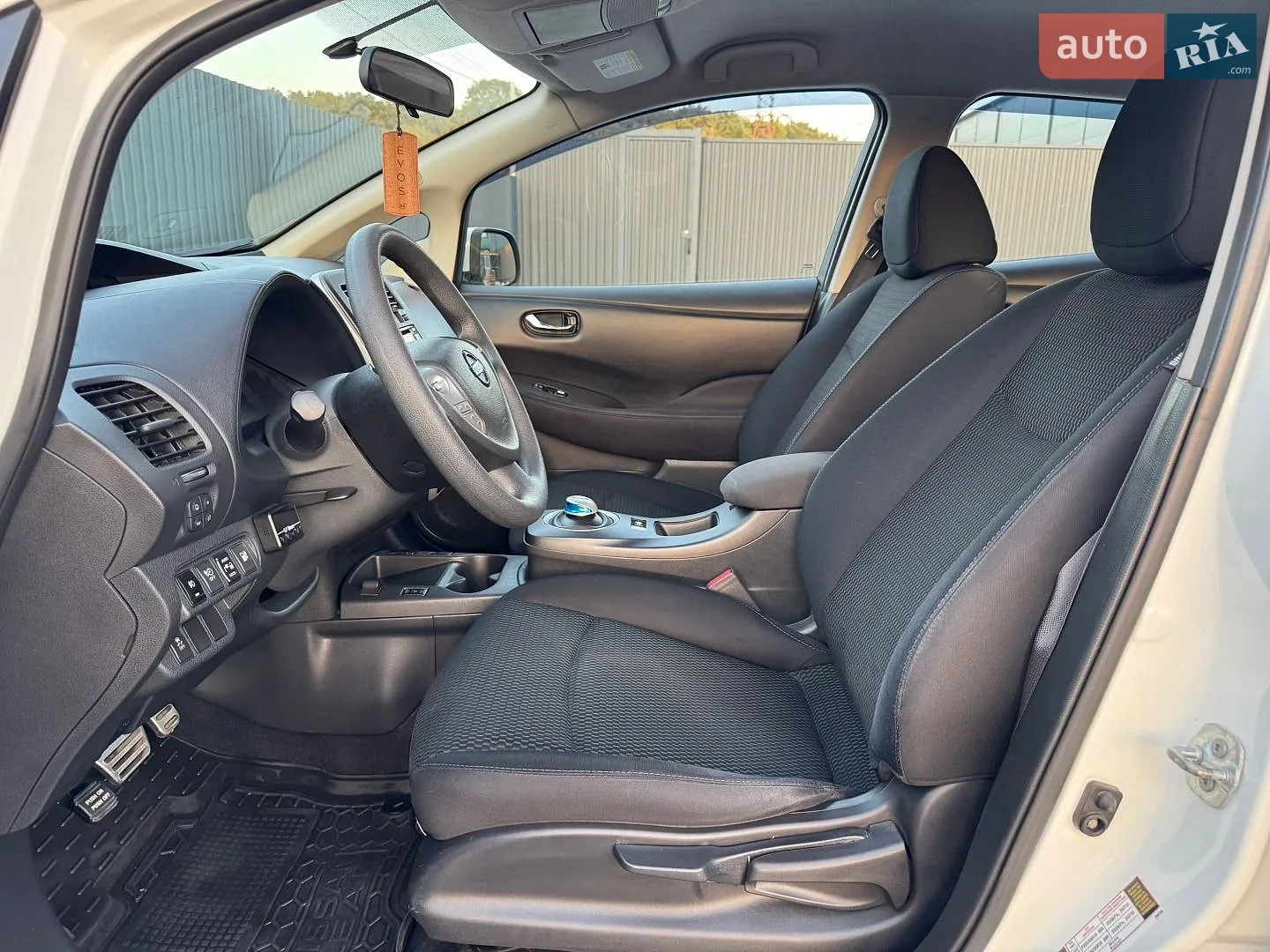 2016 Nissan Leaf - мініатюра 52