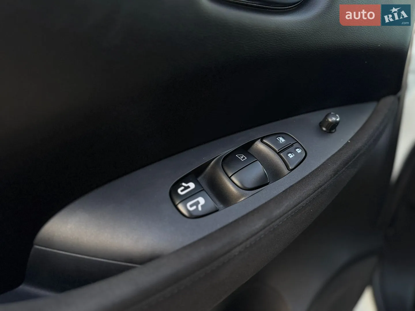 2016 Nissan Leaf - мініатюра 54