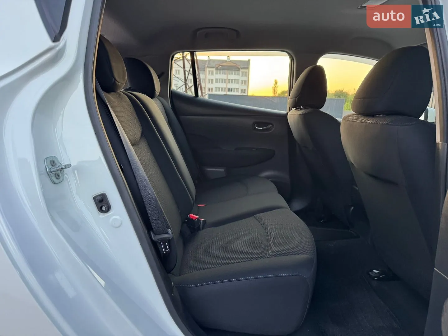 2016 Nissan Leaf - мініатюра 56