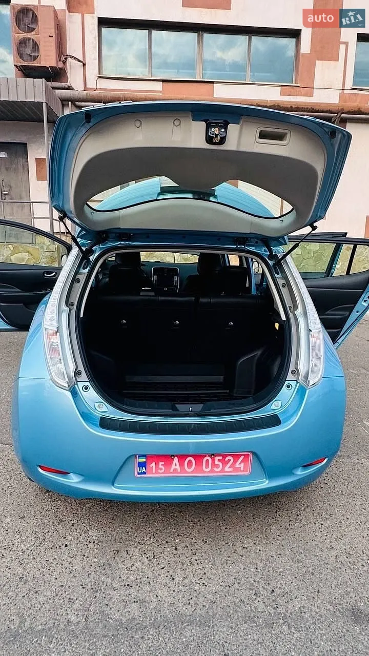2015 Nissan Leaf - мініатюра 13