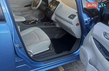 Хэтчбек Nissan Leaf 2012 в Ивано-Франково