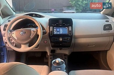 Хэтчбек Nissan Leaf 2012 в Ивано-Франково