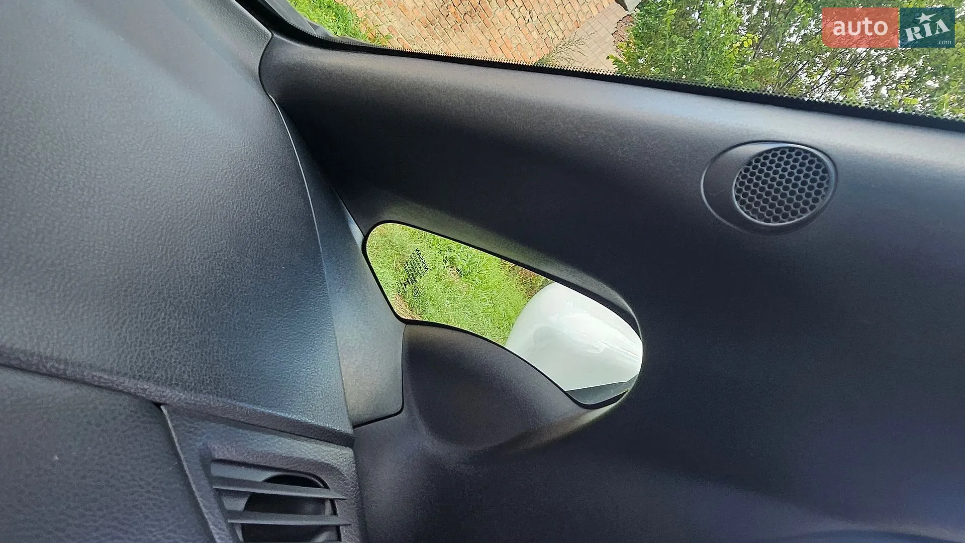 2021 Nissan Leaf - мініатюра 23
