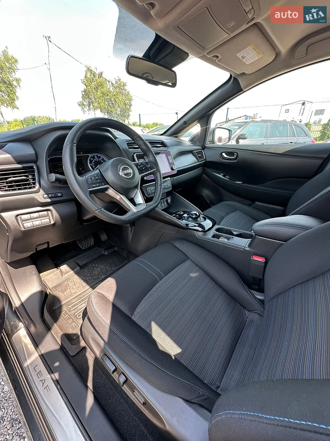 2024 Nissan Leaf - мініатюра 24