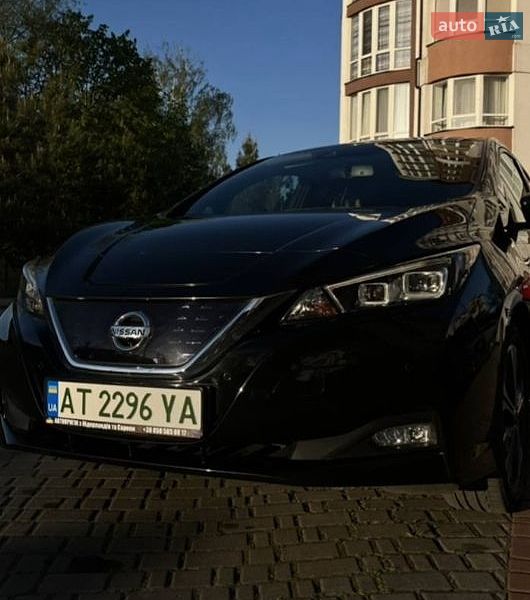 Nissan Leaf, photos from the listing