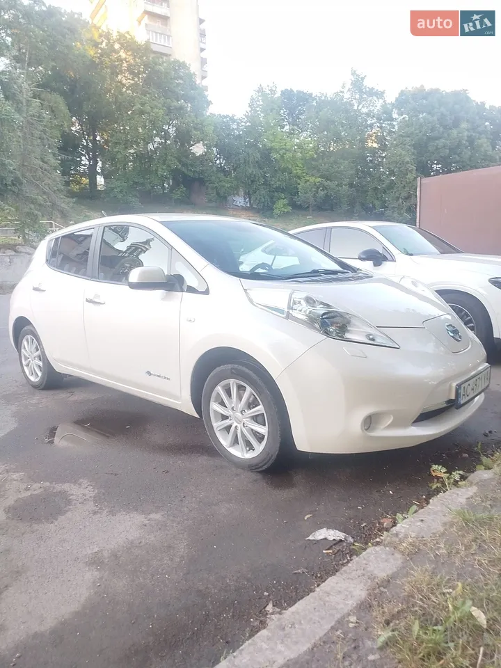 2013 Nissan Leaf - мініатюра 31