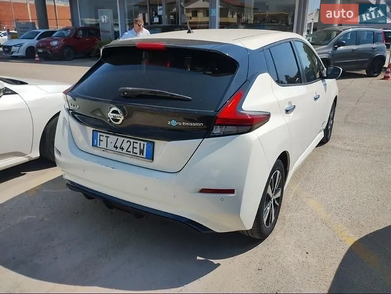 2018 Nissan Leaf - мініатюра 3