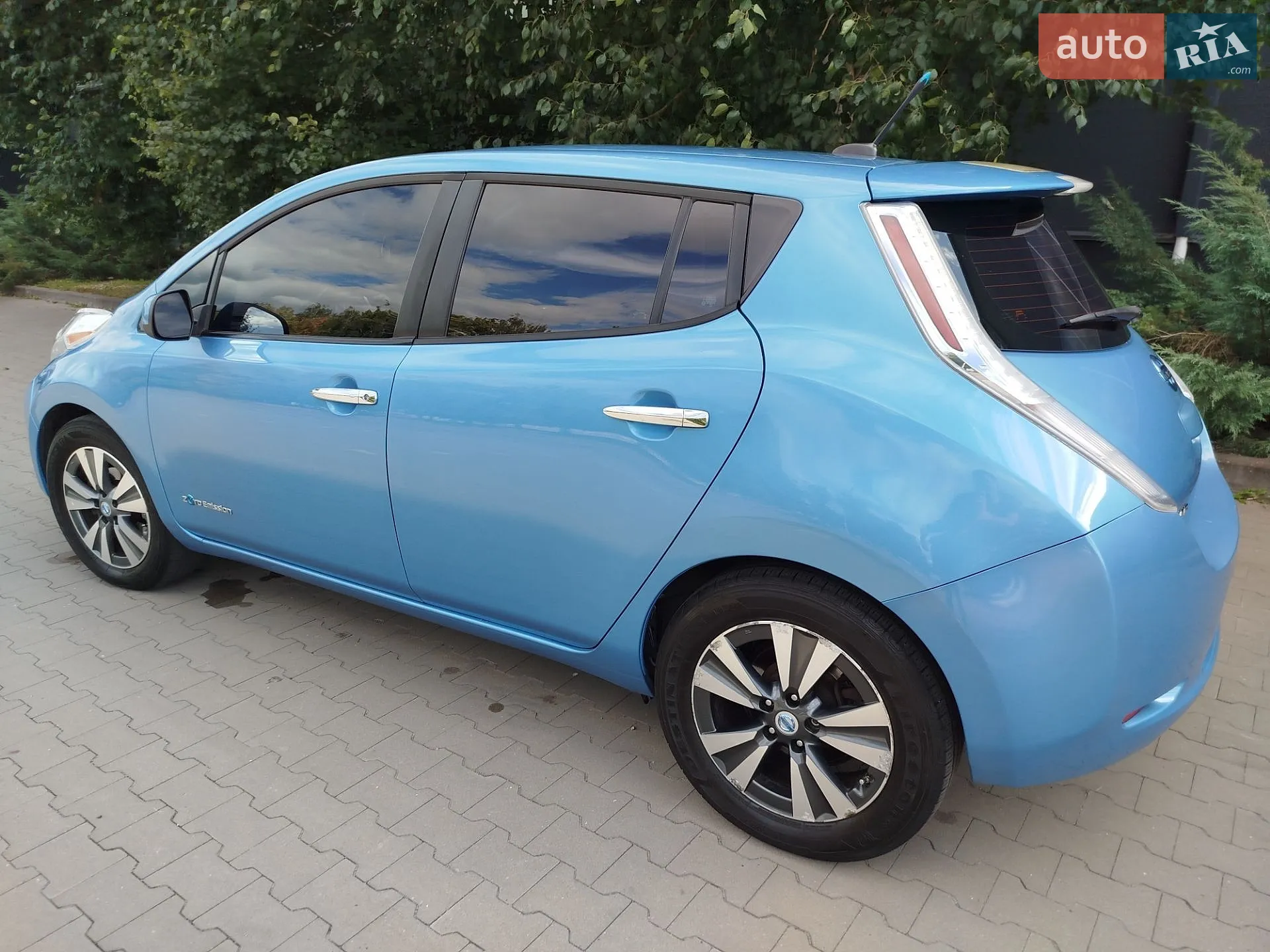 2013 Nissan Leaf - мініатюра 10
