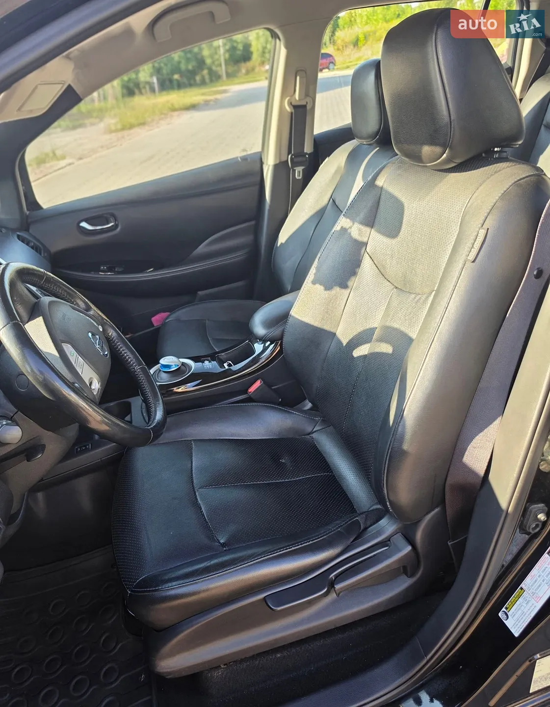 2013 Nissan Leaf - мініатюра 8