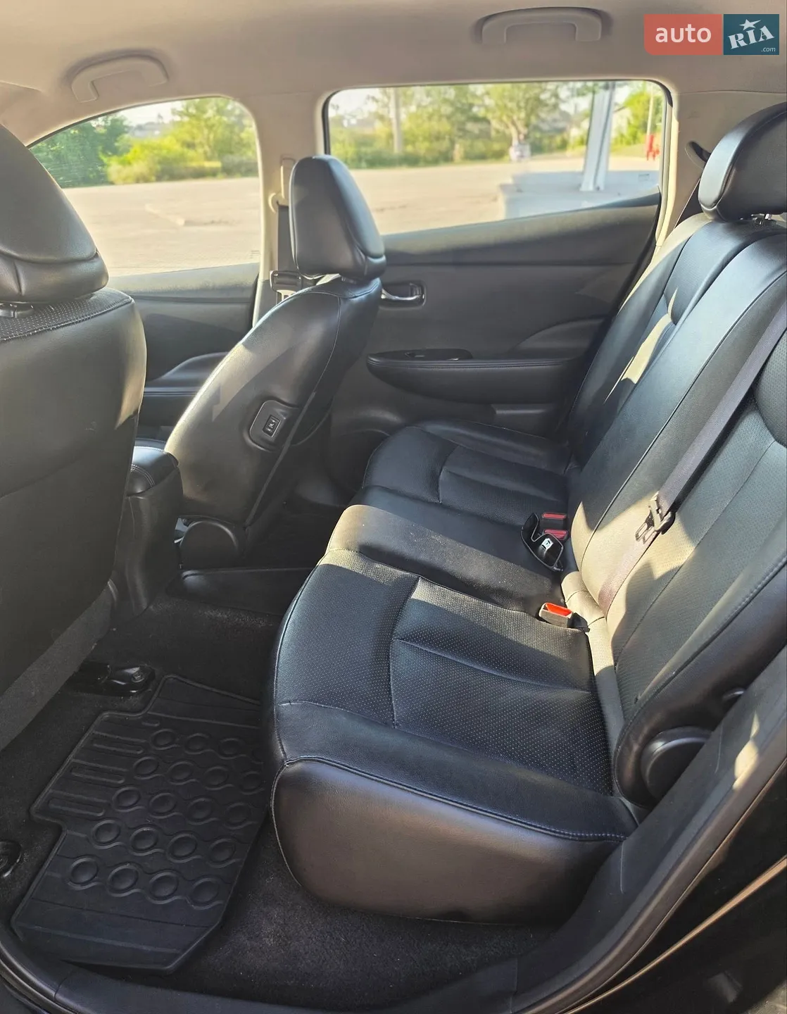 2013 Nissan Leaf - мініатюра 11
