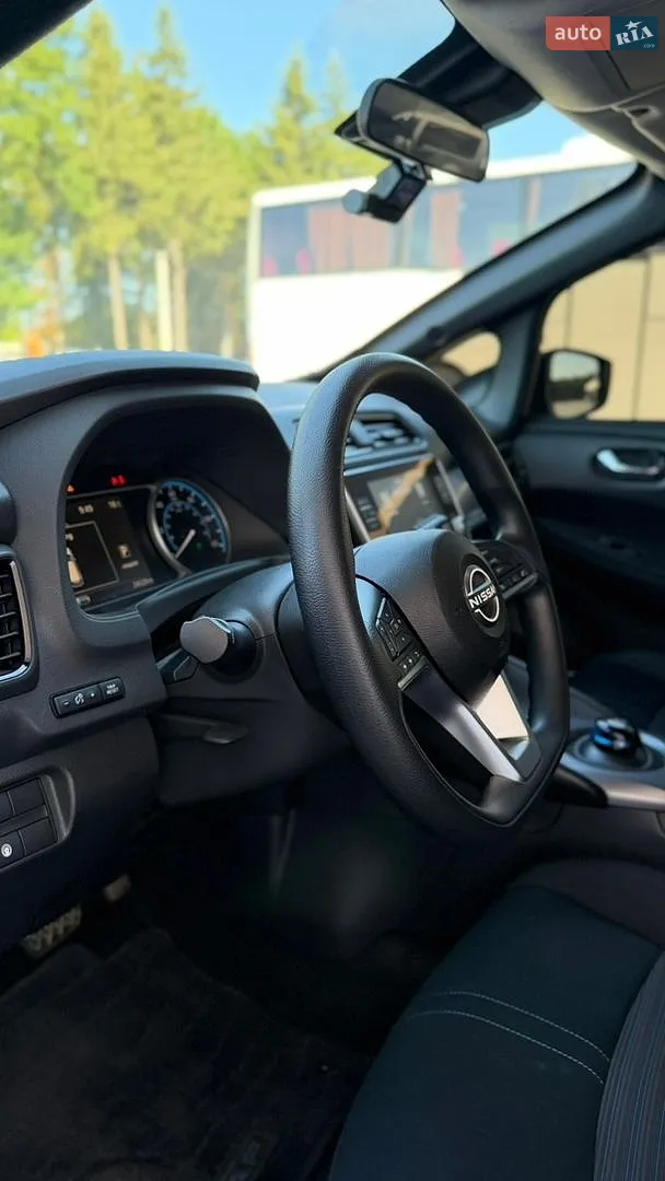 2023 Nissan Leaf - мініатюра 21