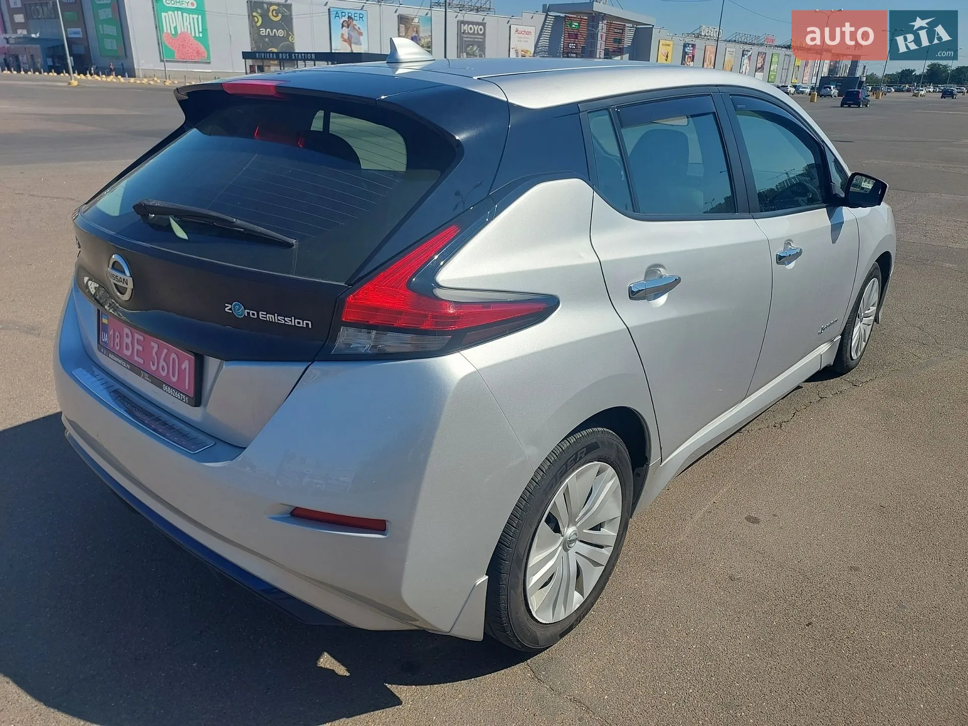 2018 Nissan Leaf - мініатюра 11
