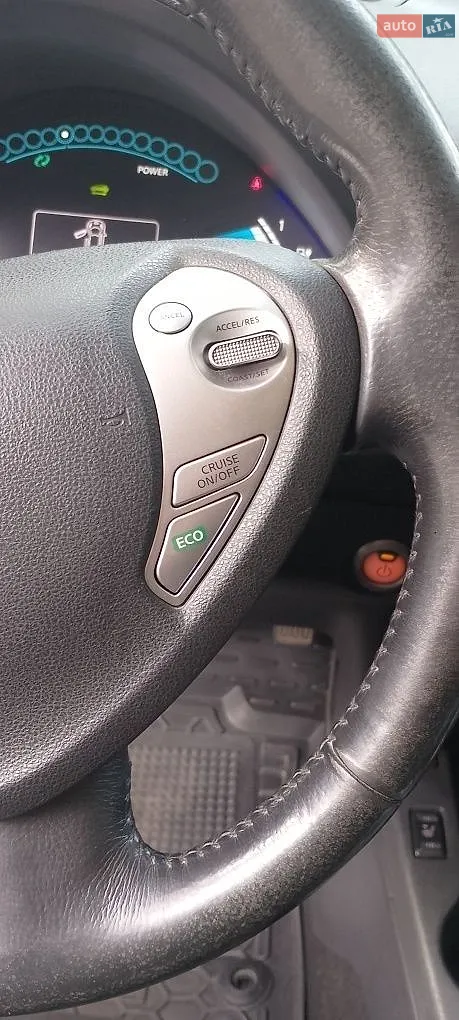 2014 Nissan Leaf - мініатюра 11