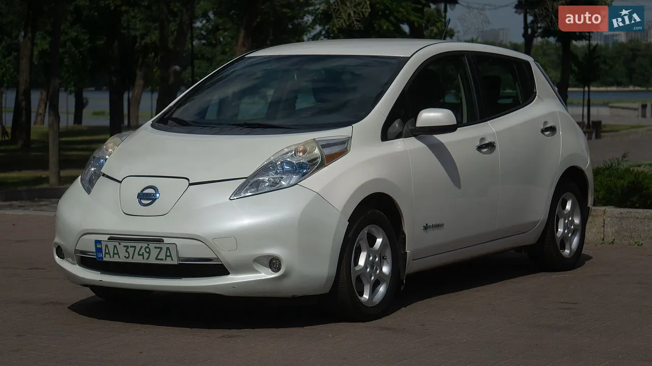 2014 Nissan Leaf - мініатюра 15