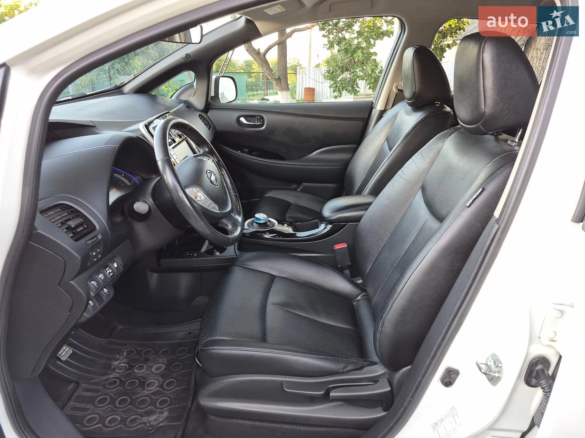 2014 Nissan Leaf - мініатюра 24