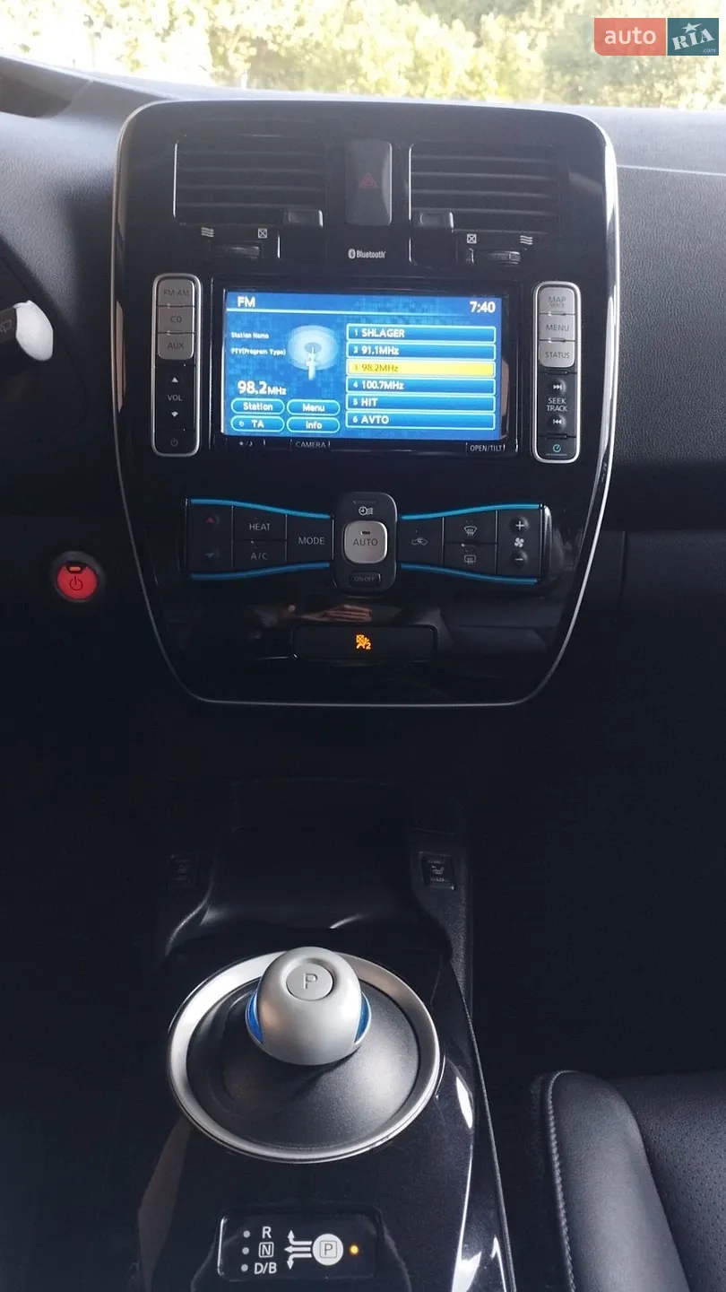 2013 Nissan Leaf - мініатюра 13