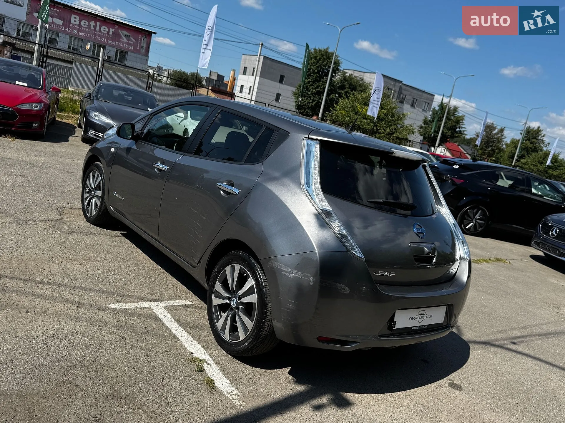 2016 Nissan Leaf - мініатюра 11