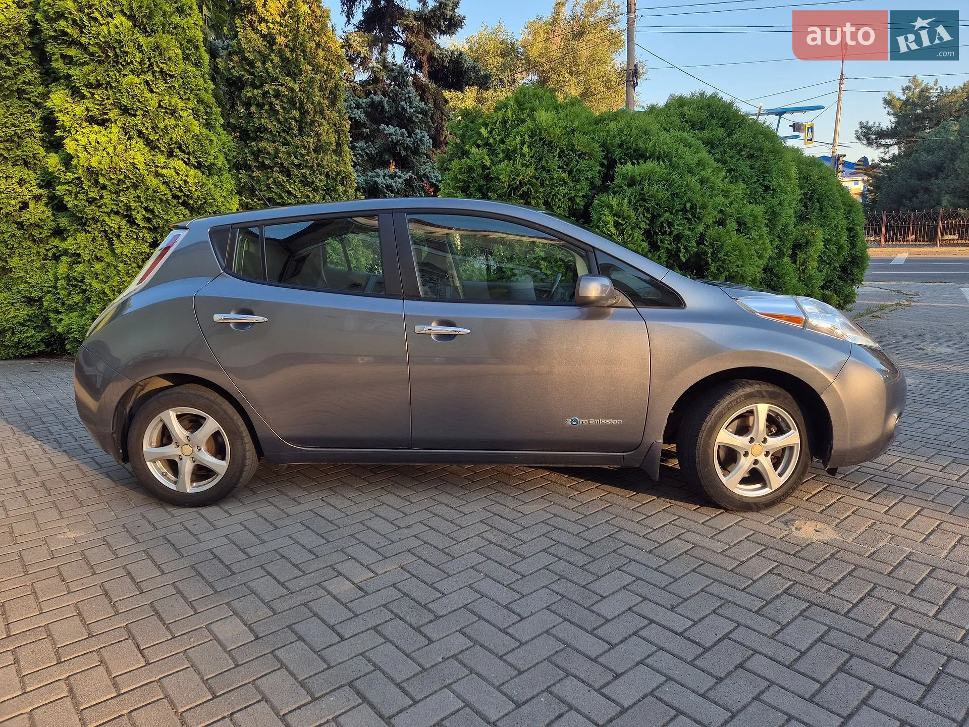 2014 Nissan Leaf - мініатюра 10